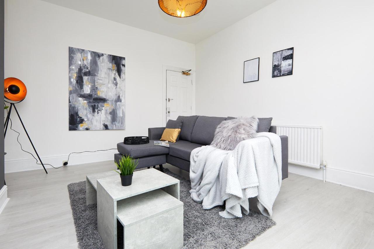 Your Sheffield Stays - Spacious 5 Bedroom House Bagian luar foto